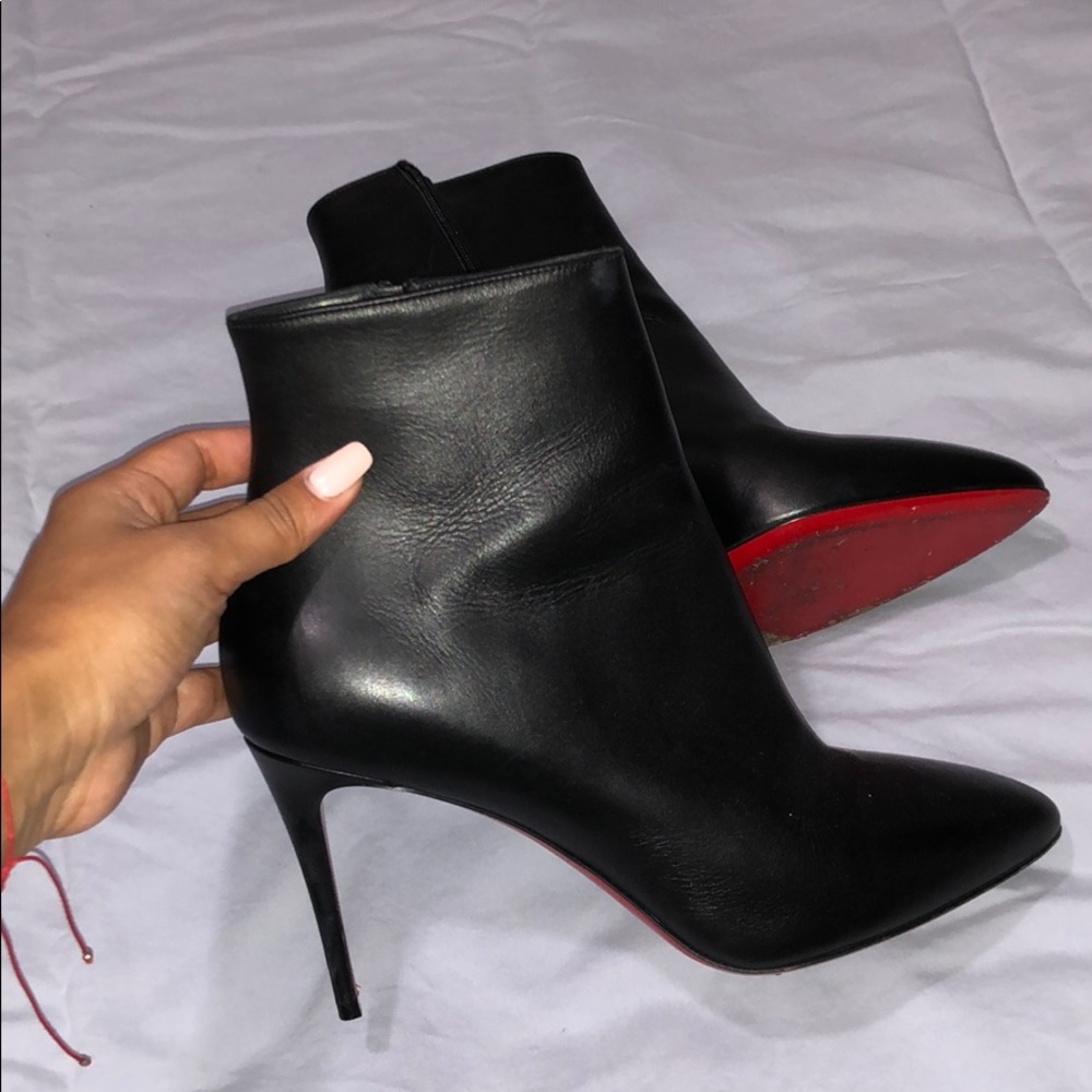 ChristianLouboutin Eloise Leather Red Sole Booties